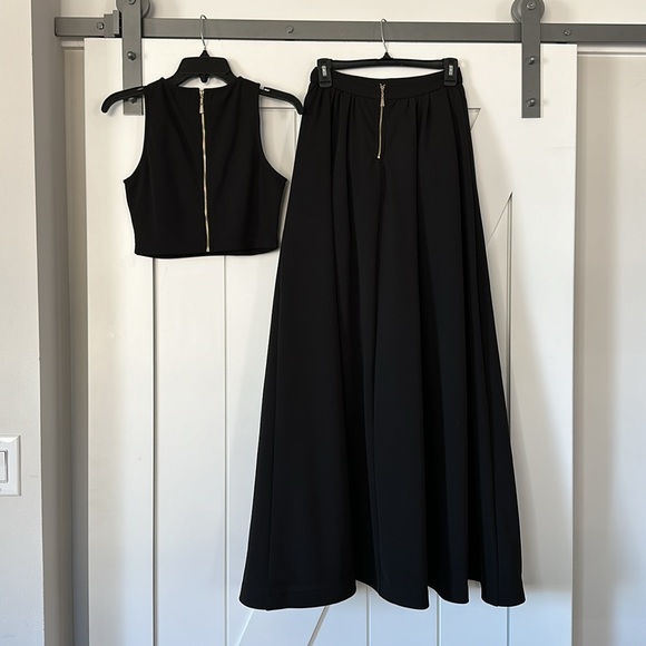 AKIRA Maria Maria Ruffle High Low Skirt and Top Set - Picture 11 of 13